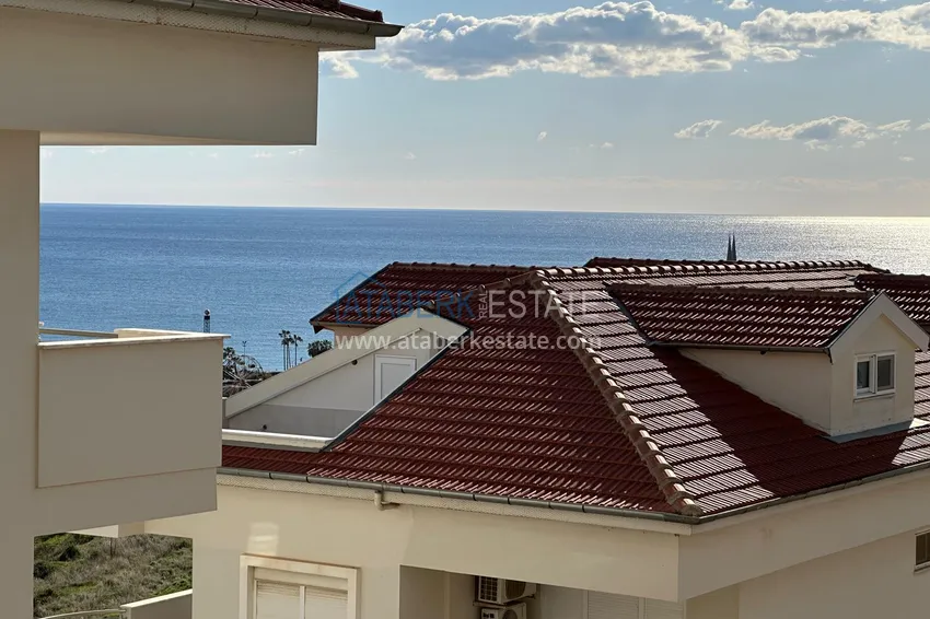 Purchase  Furnished 2+1 apartment with sea view, suitable for a residence permit - Alanya center, Cleopatra beach area 13 
