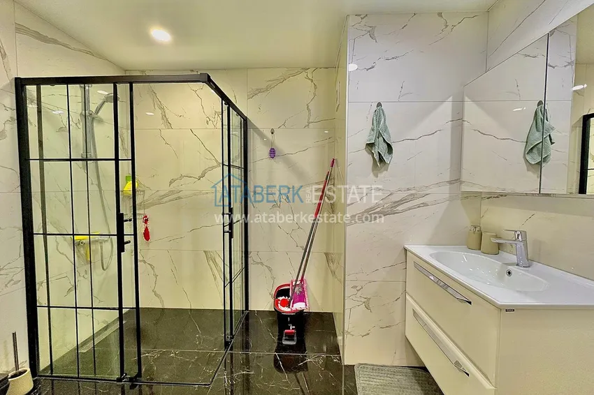 Purchase  Furnished 2+1 apartment in the center of Alanya is the perfect combination of convenience and location 12 