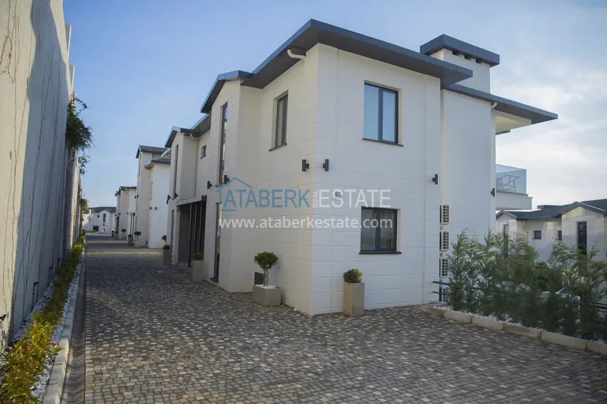 Premium vacation by the sea - villa rental in Resort Club, Mahmutlar, Alanya 12 