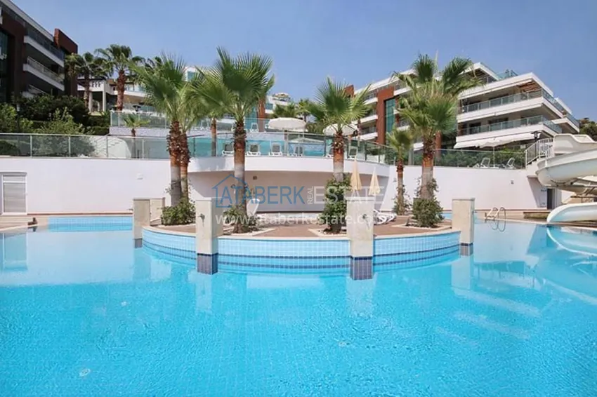 One bedroom apartment with furniture, 80 m², suitable for a residence permit — Alanya, Cikcilli 13