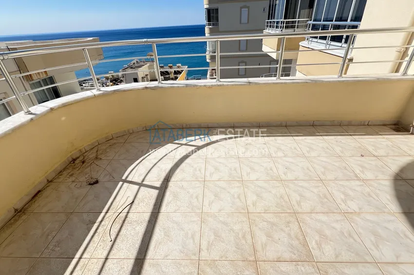 Purchase Three-room penthouse with sea and mountain views — Tosmur, first coastline 13