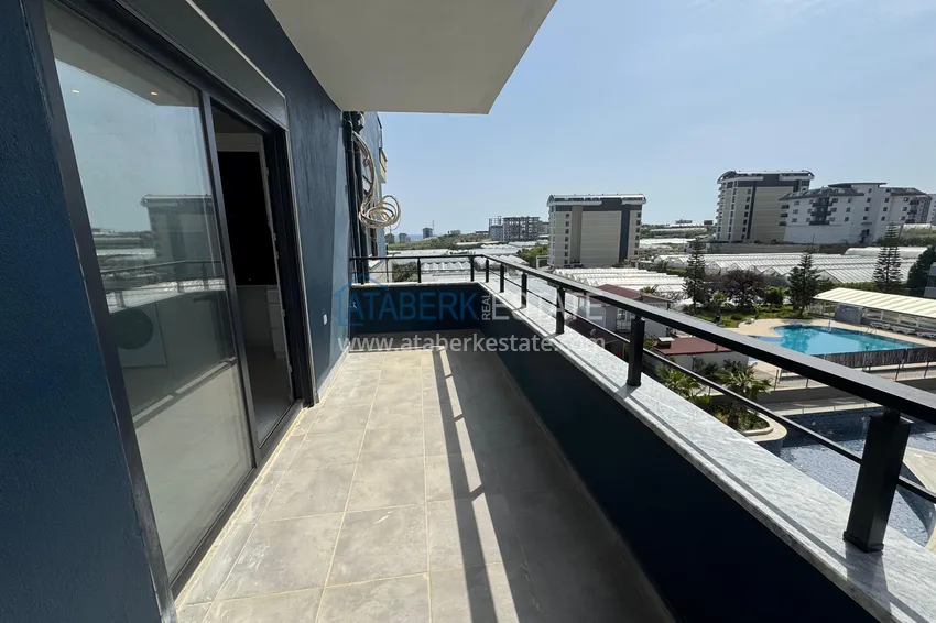 Purchase  1+1 apartment from the owner in a residential complex with hotel infrastructure - Payallar district, Alanya 13 