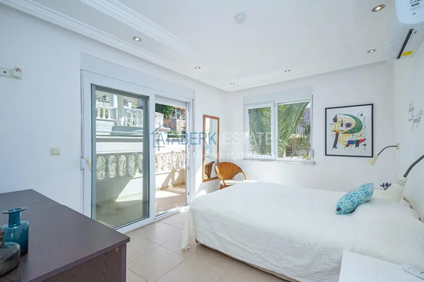 Purchase Two-level apartment in Konakli with furniture and sea view - suitable for a residence permit 14 