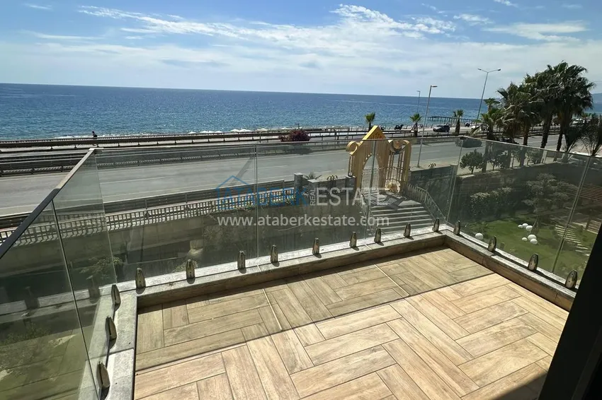 Purchase  Two-bedroom apartment with sea view, first coastal apartment - Alanya, Mahmutlar district 14 