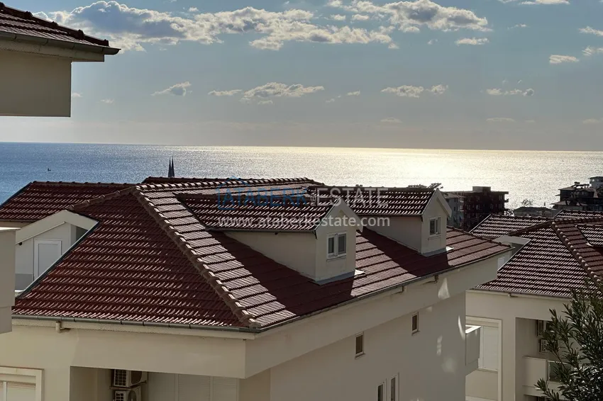Purchase  Furnished 2+1 apartment with sea view, suitable for a residence permit - Alanya center, Cleopatra beach area 16 