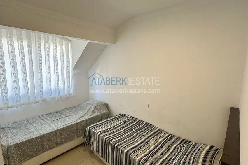 Purchase  2+1 penthouse duplex in the center of Alanya — Cleopatra beach area  17 