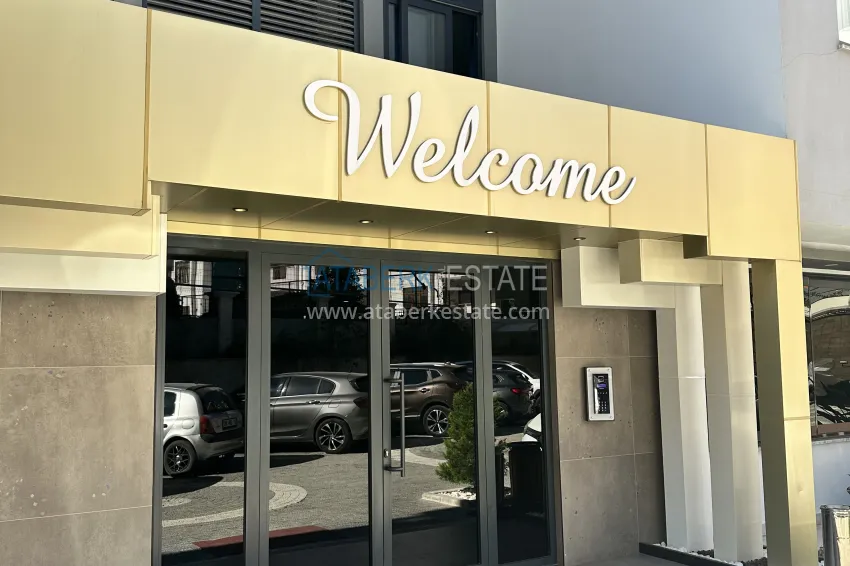 2+1 apartment with furniture, separate kitchen and mountain views - Alanya Center 17