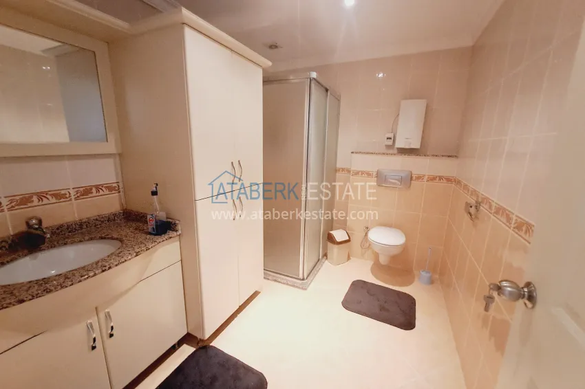 Purchase  Two-bedroom apartment with furniture and sea view — Alanya, Mahmutlar, Tuesday Market District 18 