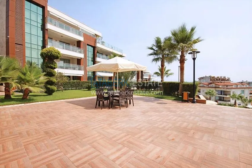 One bedroom apartment with furniture, 80 m², suitable for a residence permit — Alanya, Cikcilli 18
