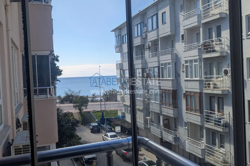 Purchase  Apartment for rent on the beachfront in the center of Alanya No. 8 18 