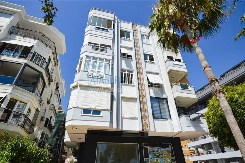 Renovated 2+1 apartment with new furniture and sea view - Alanya center, 1 coastal, Cleopatra beach 6 
