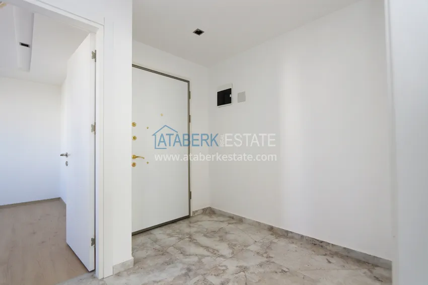 Purchase  2+1 apartment in a new residential complex with a private beach. Kargicak District, Alanya 1 