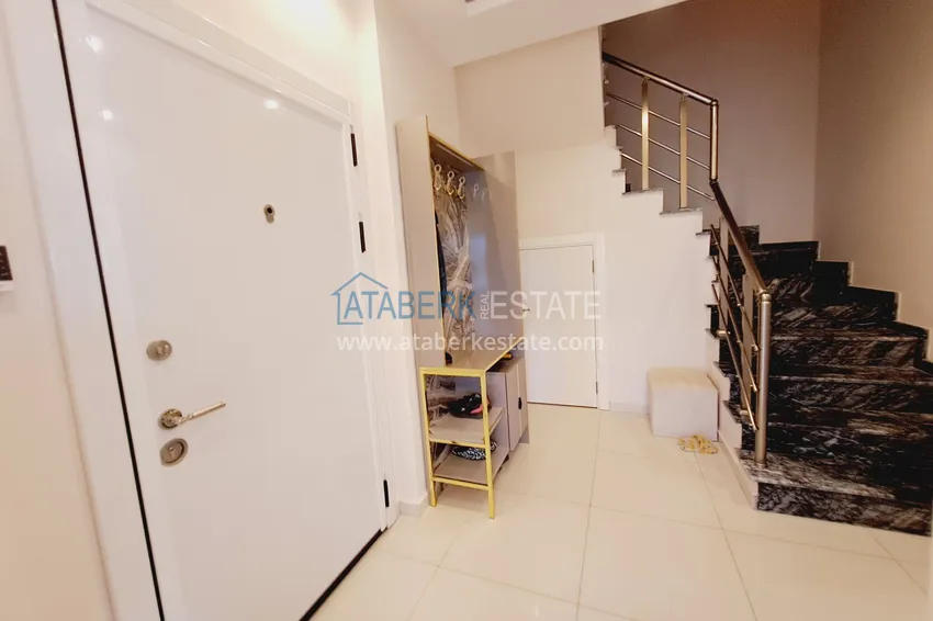 Purchase 2+1 duplex apartment with heated floors and furniture — from the owner, Kargicak 1