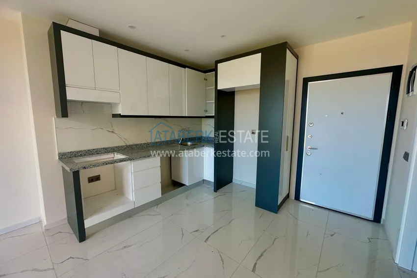 Purchase Hot offer, real estate with sea view — one bedroom apartment in Avsallar! 1