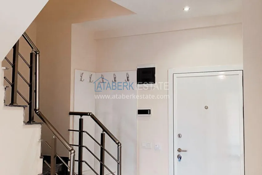 Purchase Garden duplex with a modern interior in a complex with infrastructure - Kargicak, Alanya 1 