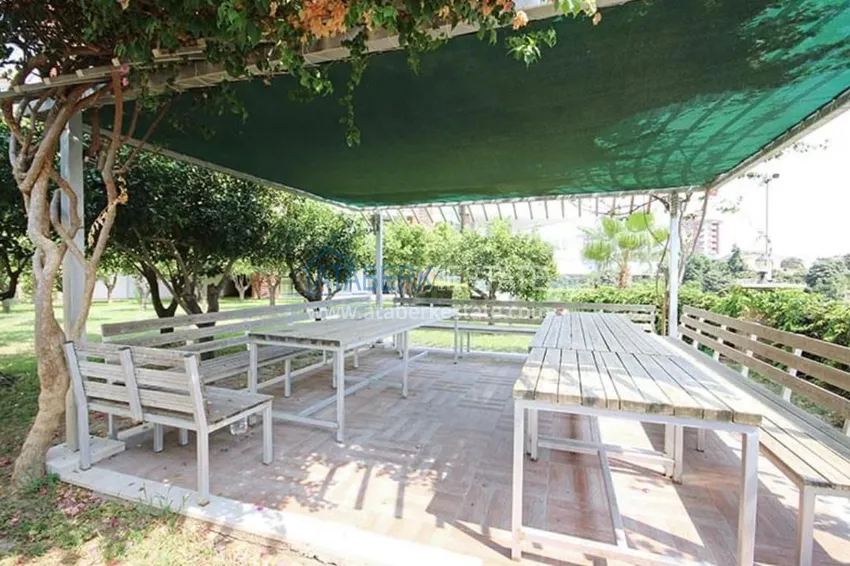 One bedroom apartment with furniture, 80 m², suitable for a residence permit — Alanya, Cikcilli 23