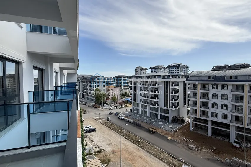 Purchase  Modern two-bedroom apartment with mountain views in a hotel-level residential complex, Mahmutlar - Alanya 22 