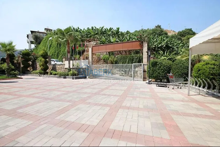 One bedroom apartment with furniture, 80 m², suitable for a residence permit — Alanya, Cikcilli 24