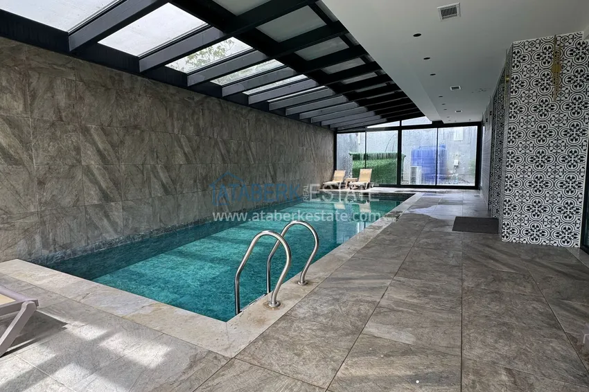 Duplex penthouse with views of Calais in the heart of Alanya 22 