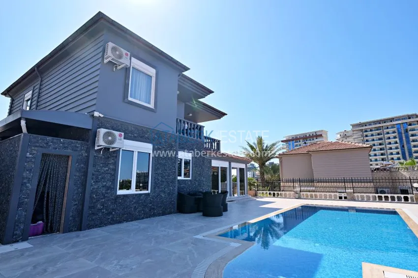 Two-storey detached villa in a cottage complex — Alanya, Mahmutlar district 14 