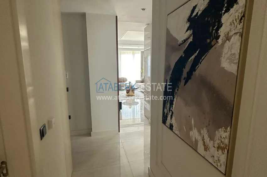 Purchase  Two-bedroom apartment with sea view, first coastal apartment - Alanya, Mahmutlar district 2 