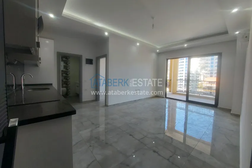 Purchase Cozy 1+1 apartment in the center of Mahmutlar, just 550 meters from the sea 10 