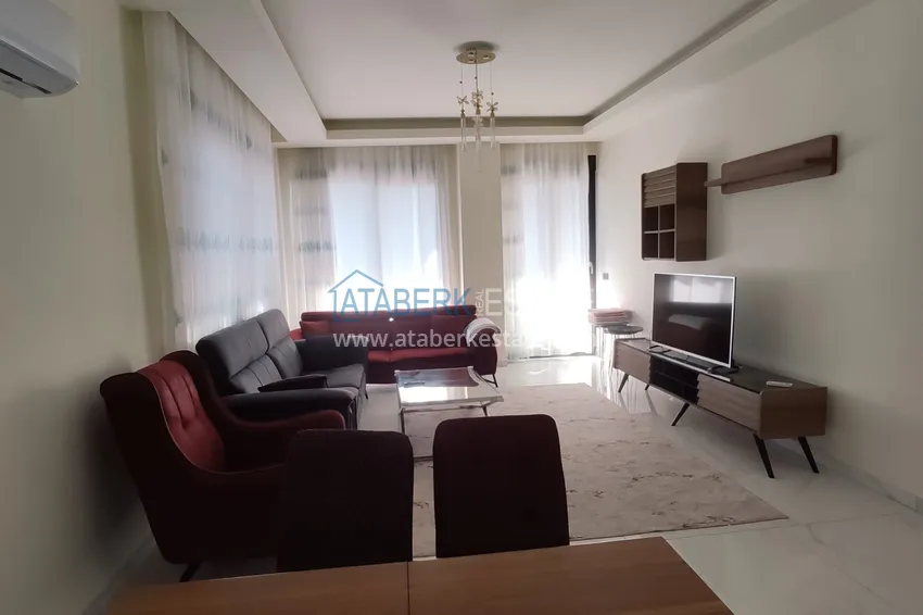 Purchase  Furnished duplex penthouse just 200 meters from Cleopatra Beach — Alanya Center 2 