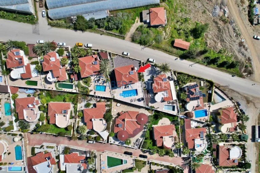 Two-storey detached villa in a cottage complex — Alanya, Mahmutlar district 3 