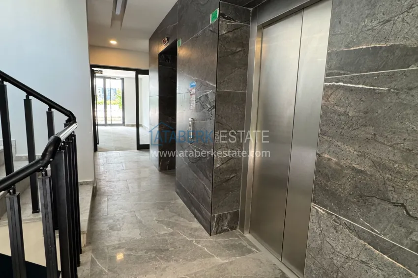 Two-bedroom apartment with new furniture in the center of Alanya - suitable for a residence permit 33 