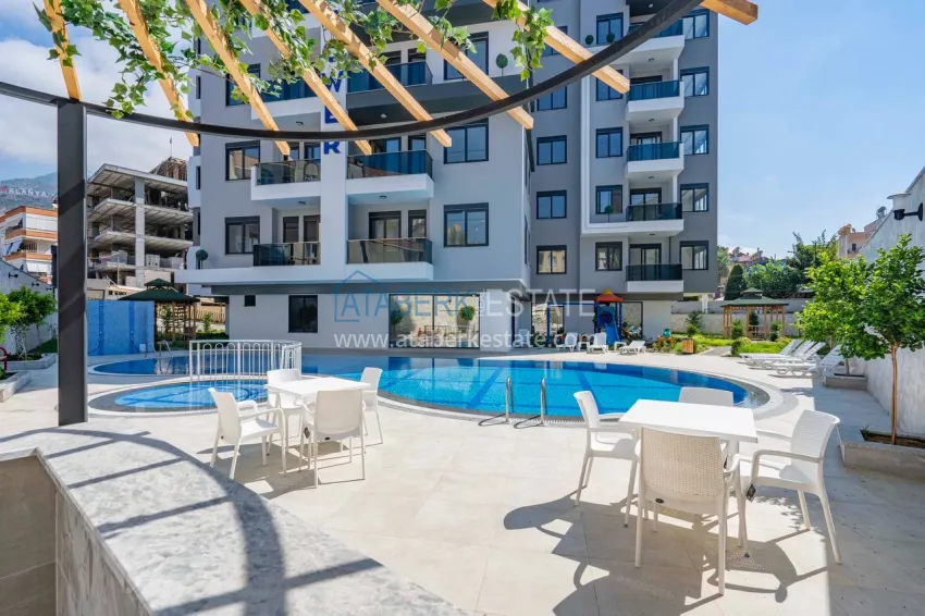 2+1 apartment with furniture, separate kitchen and mountain views - Alanya Center 3