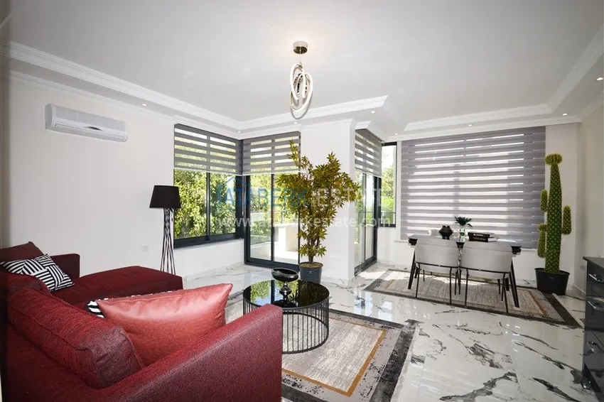 Renovated 2+1 apartment with new furniture and sea view - Alanya center, 1 coastal, Cleopatra beach 1 