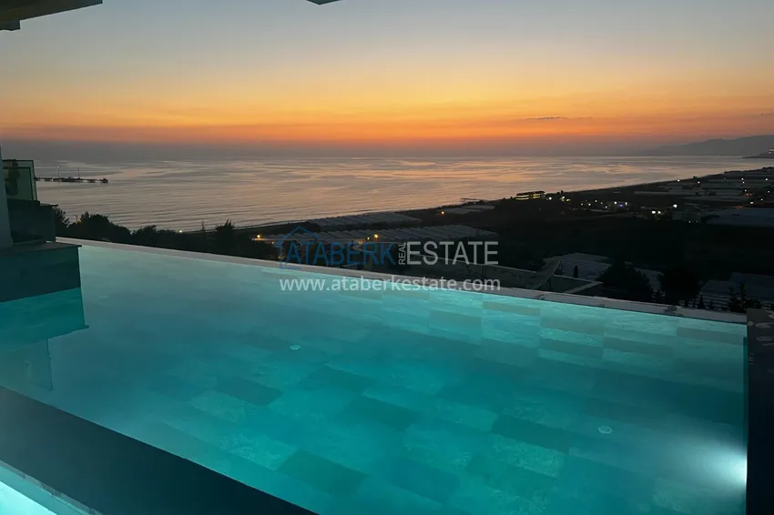 Elite private house with panoramic views and original architecture in Alanya, Yeşiloz district - suitable for citizenship 3 