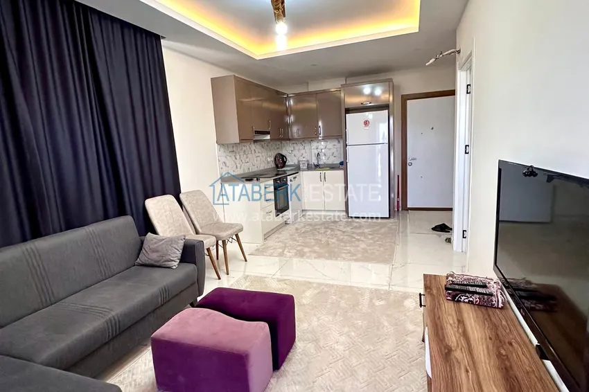 Purchase 1+1 apartment with new furniture and a glazed balcony in a new building — Alanya, Upper Oba district 3 