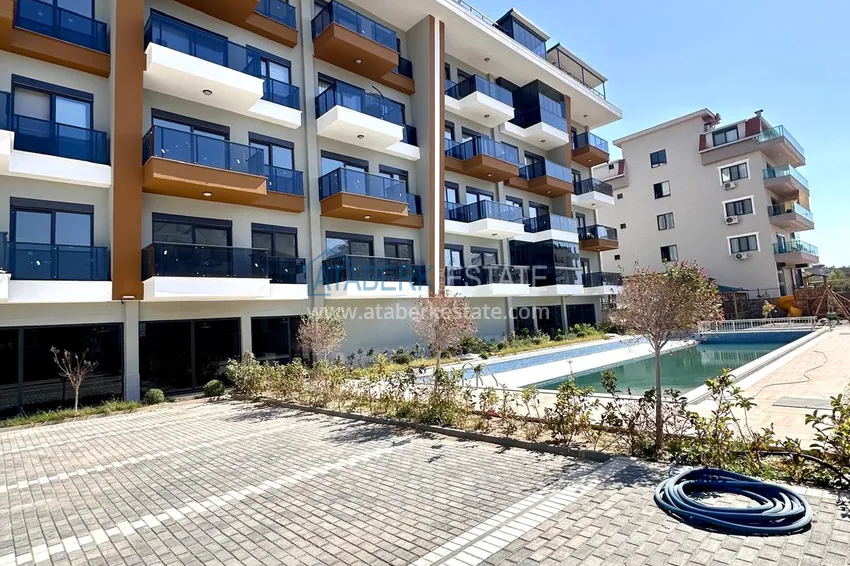 1+1 apartment with new furniture and a glazed balcony in a new building — Alanya, Upper Oba district 4 