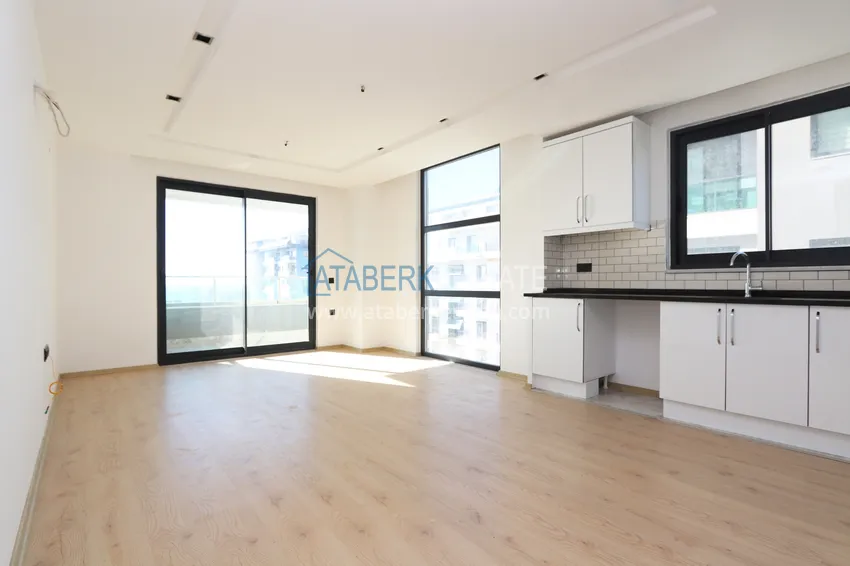 Purchase  2+1 apartment in a new residential complex with a private beach. Kargicak District, Alanya 4 