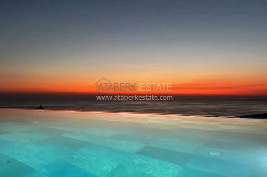 Elite private house with panoramic views and original architecture in Alanya, Yeşiloz district - suitable for citizenship 4 