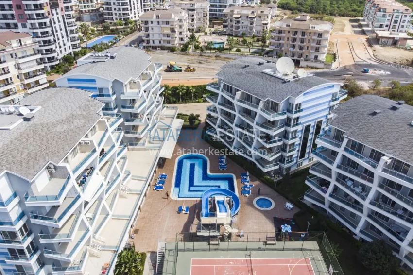 Furnished 1+1 apartment in a luxury residential complex — Alanya, Oba district 4 