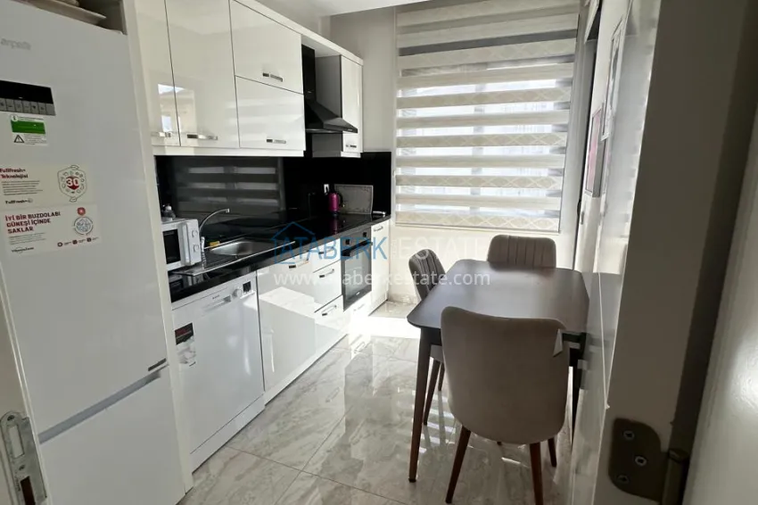 Purchase 2+1 apartment with furniture, separate kitchen and mountain views - Alanya Center 5