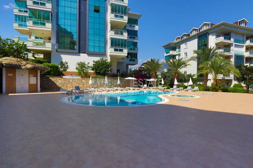 Two-bedroom apartment with furniture and glazed balconies in Alanya, Cikcilli district - suitable for a residence permit 5 