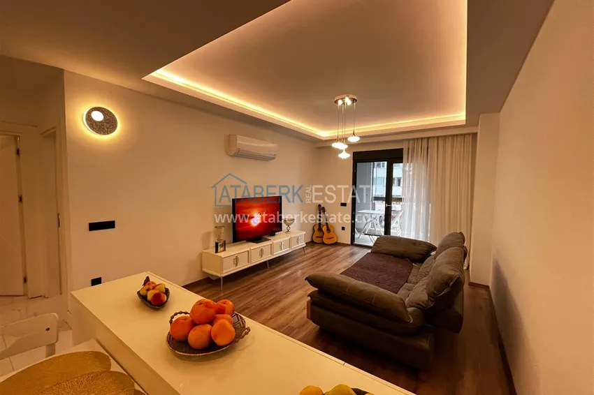 Purchase  Apartment 1+1 in the center of Alanya with furniture - Cleopatra beach area 5 