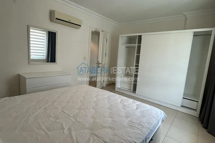 Purchase Turnkey penthouse in Alanya — 1+1, 80 m2 with a glazed balcony in a premium residence, Oba district 5 