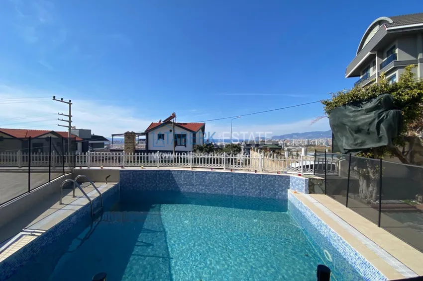 3+1 two-storey private house with pool and fully furnished in Kargicak 5