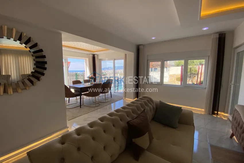 Purchase 3+1 two-storey private house with pool and fully furnished in Kargicak 5