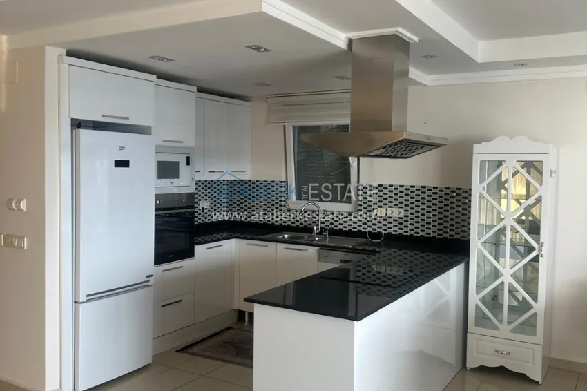 Purchase Panoramic penthouse duplex 4+1 with installments - Alanya, Konakli district. Suitable for a residence permit 5 
