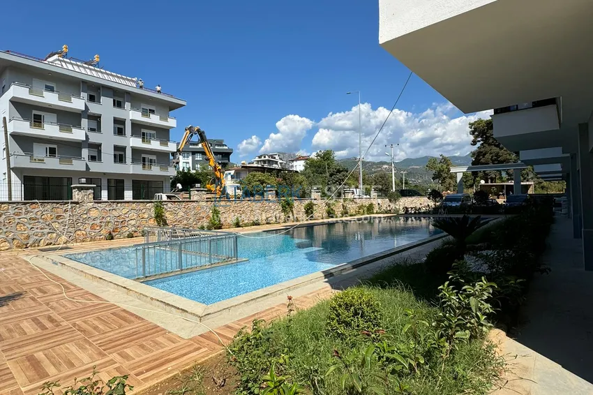 1+1 apartment with new furniture and a glazed balcony in a new building — Alanya, Upper Oba district 6 