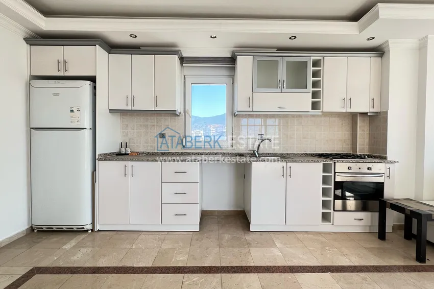 Purchase Three-room penthouse with sea and mountain views — Tosmur, first coastline 6