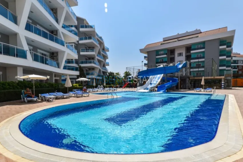 Furnished 1+1 apartment in a luxury residential complex — Alanya, Oba district 6 