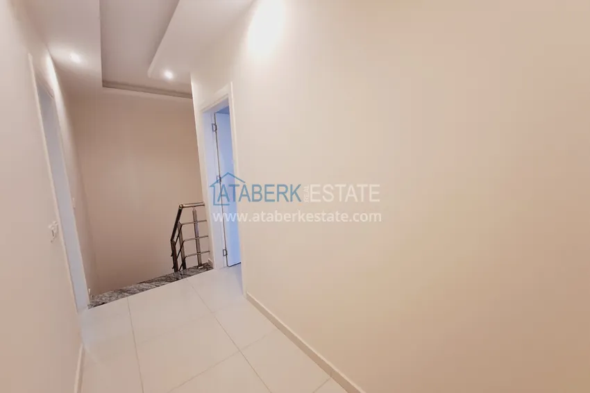Purchase 2+1 duplex apartment with heated floors and furniture — from the owner, Kargicak 7