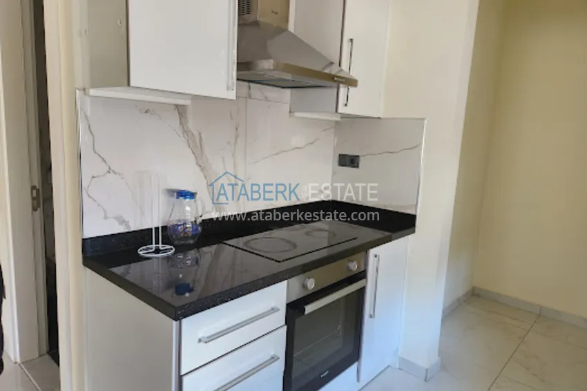 Purchase  Furnished duplex penthouse just 200 meters from Cleopatra Beach — Alanya Center 8 