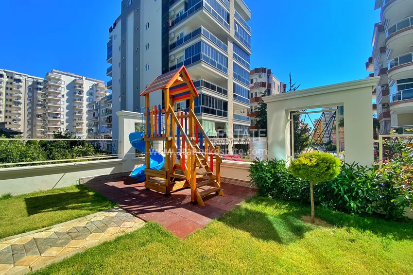 Turnkey apartments in a prestigious complex by the sea — Alanya, Mahmutlar district 8 